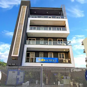 Fabhotel Kiara Gurgaon